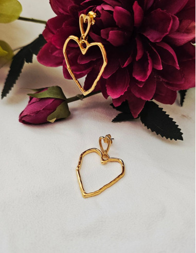 Amour toujours - boucle d'oreille cœur martelé