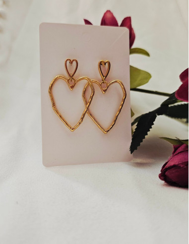 Amour toujours - boucle d'oreille cœur martelé