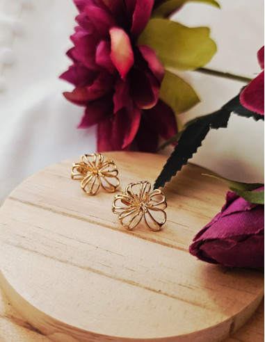 Élisa - boucle d'oreille florale