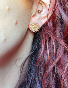 Victoria - boucle d'oreille florale 2