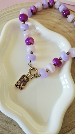 Collier perles marbrées avec fermoir bouée devant | Summer NAPHEA