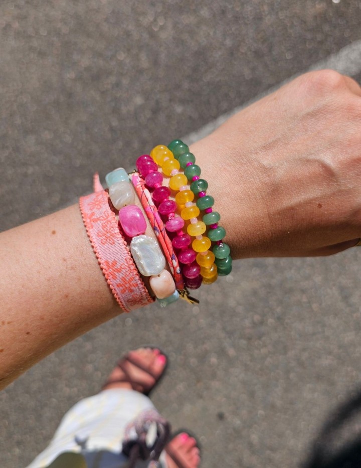 Bracelet jade colorée & perles rocailles | Bijou coloré NAPHEA