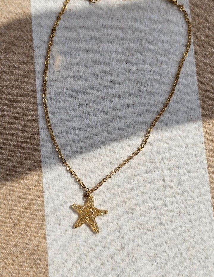 Collier étoile de mer dorée pailletée en acier inoxydable | NAPHEA