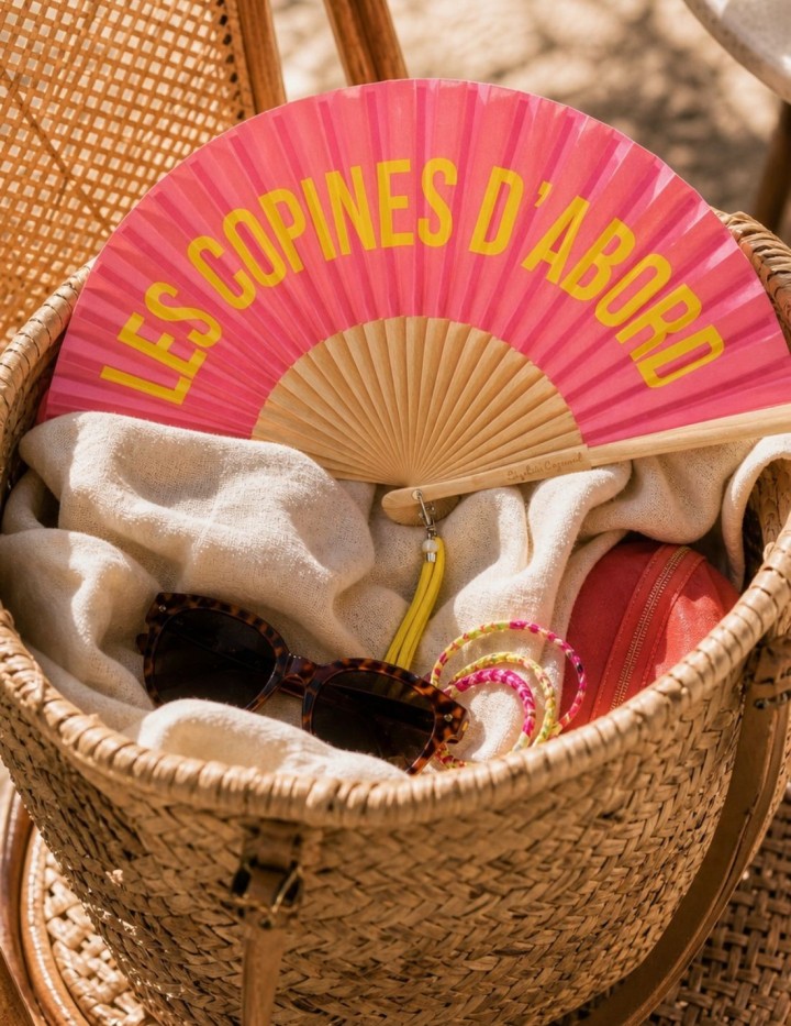 Éventail Les copines d’abord rose | Naphea