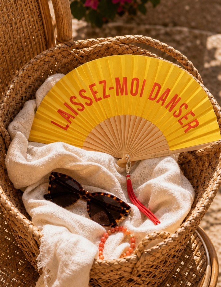 Éventail Laissez-moi danser jaune | Naphea