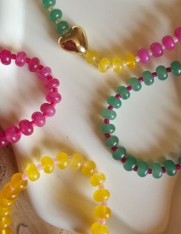 Collier perles naturelles colorées & cœur métallisé | NAPHEA