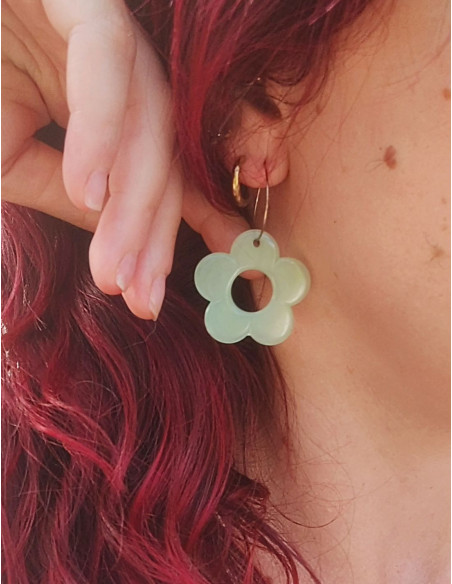 boucle d'oreille Fioraé - fleur résine